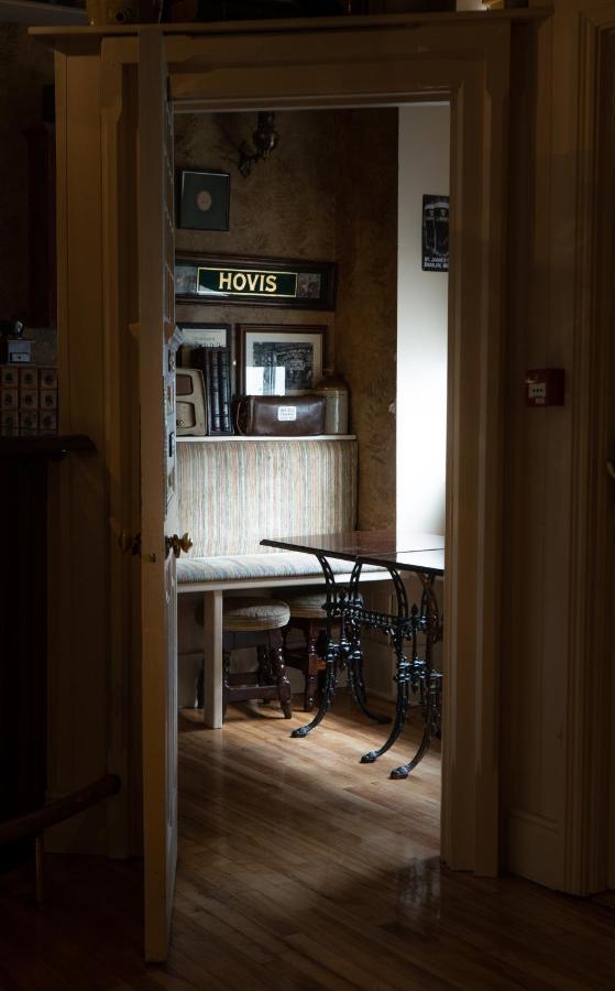 Brogans Bar&Hotel Trim Eksteriør billede
